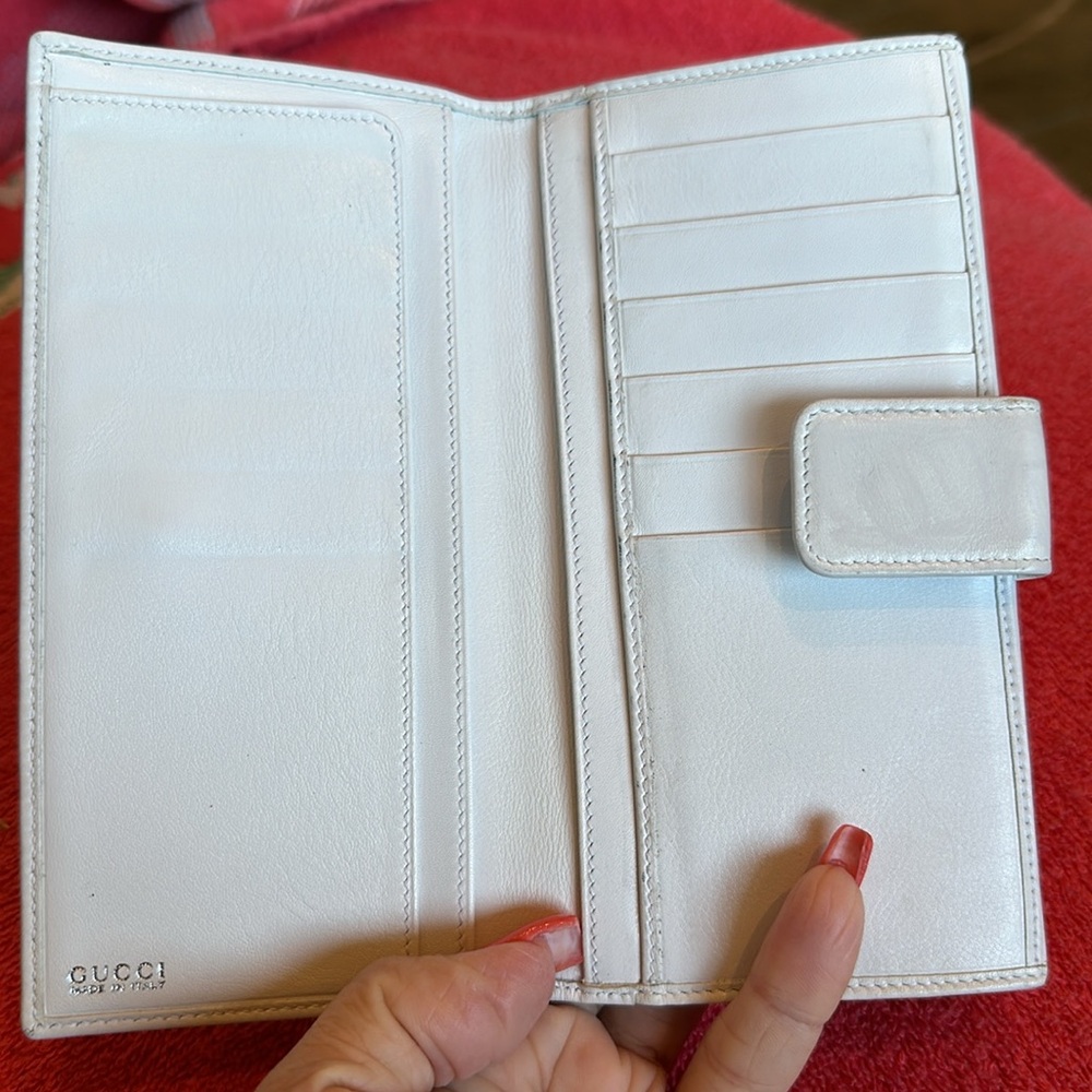 GUCCI WHITE HORSE-BIT LOBG WALLET. EUC STUNNING CONDITION - Picture 3 of 9